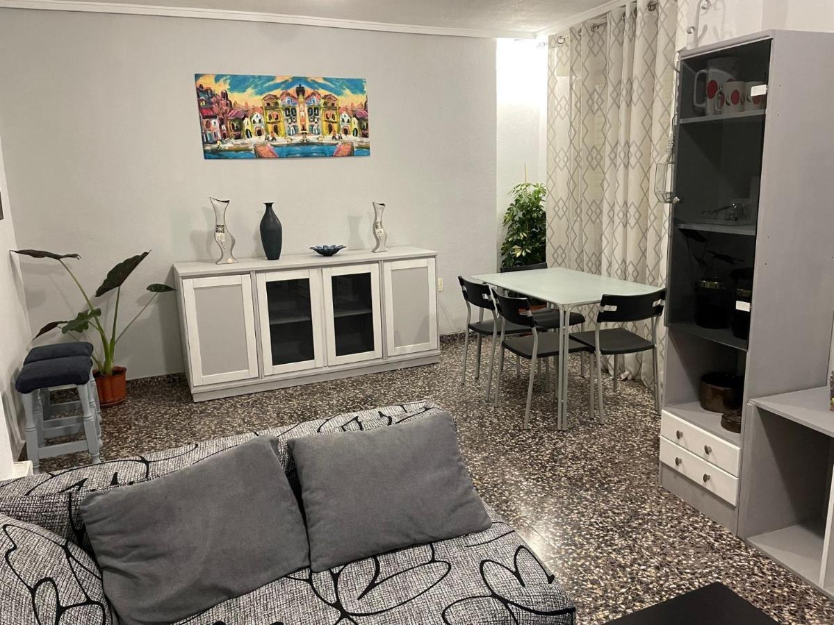 Apartamento Turistico Millan Monovar Екстер'єр фото